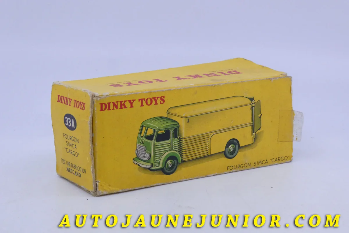 #1037 - Dinky Toys - Simca - Fourgon Cargo