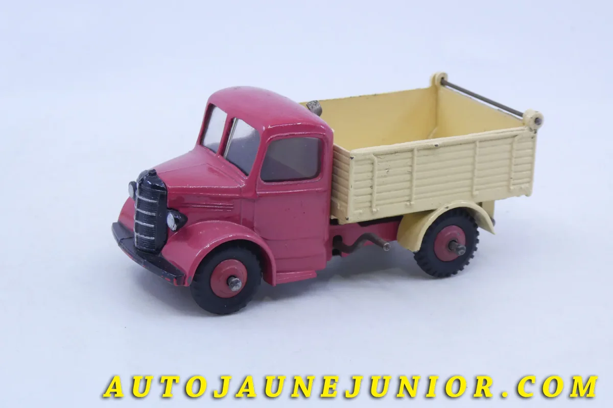 #1799 - Dinky Toys - Bedford - "O" benne basculante