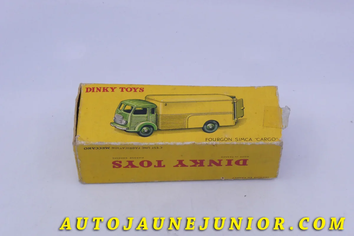 #1037 - Dinky Toys - Simca - Fourgon Cargo – Image 3